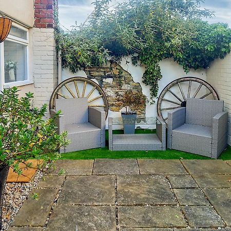 The Saddlers Cottage East Boldon エクステリア 写真